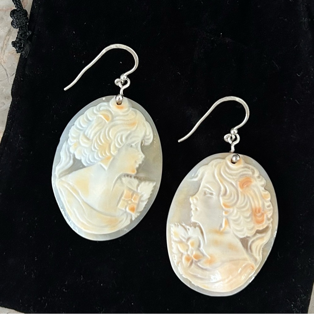Italian Carved Shell Cameo M&M Scognamilio 925 Earrings - Picture 4 of 4